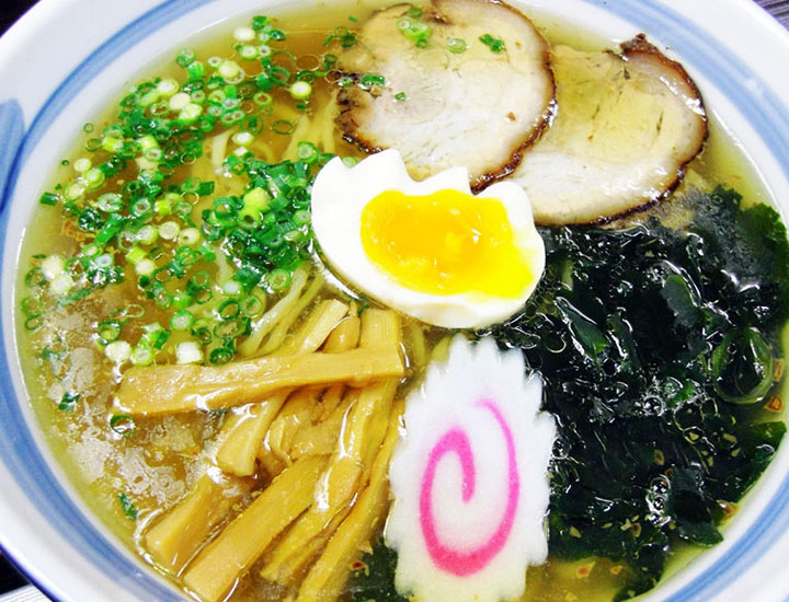 【南部屋】南部手もみ塩ら～めん 720円